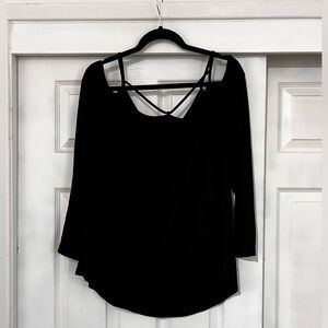 NWT: Strappy Cold Shoulder 3/4 Sleeve Tee